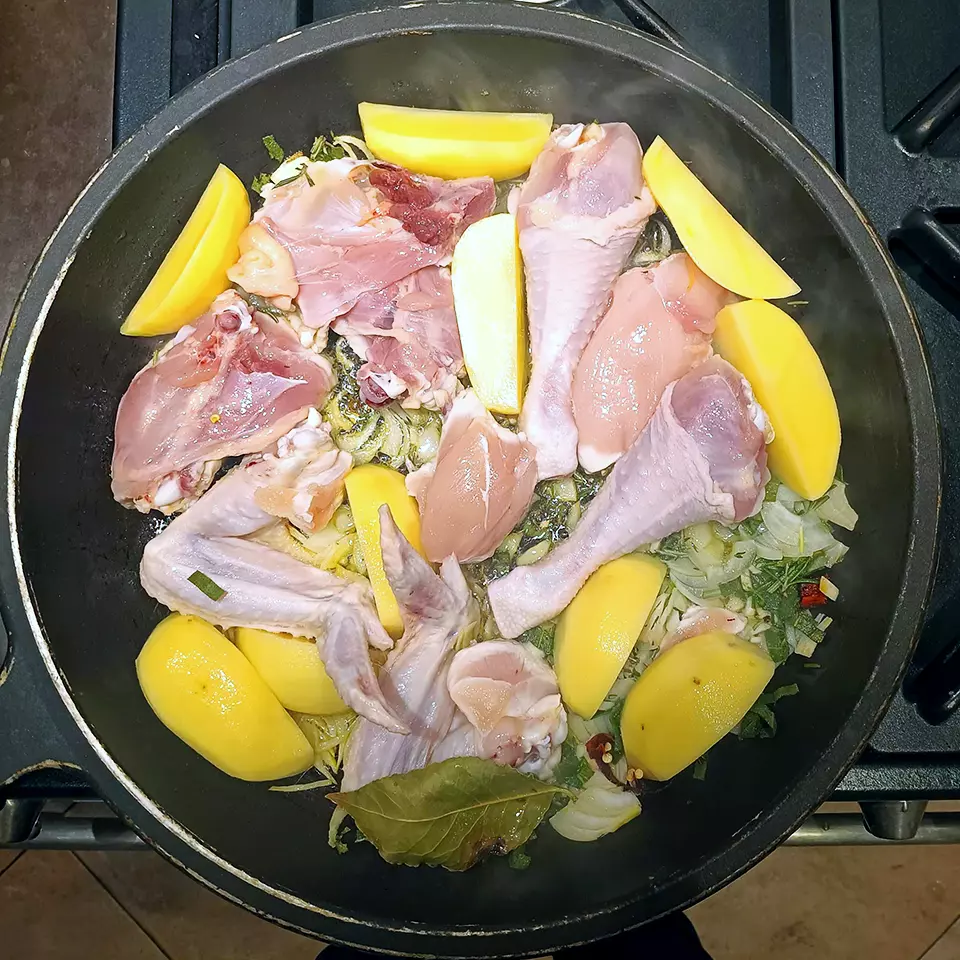 Préparation du Pollo alla cacciatora